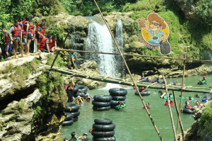 River tubing Kali Oya