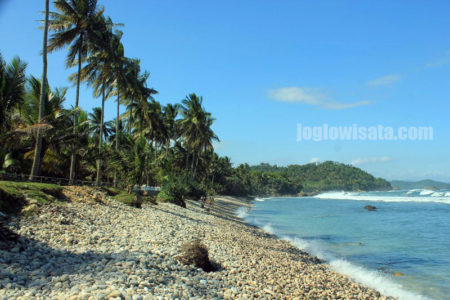Pantai Pidakan Pacitan Jawa Timur