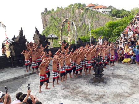 Teri Kecak Pura Uluwatu Bali