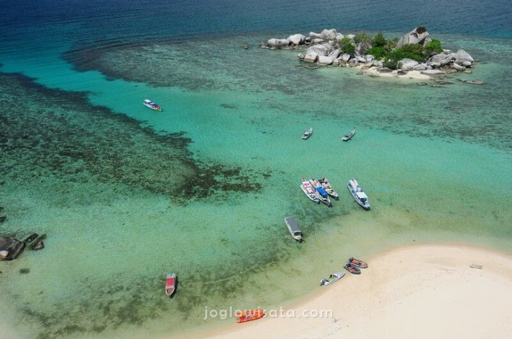 Paket Wisata Bangka Belitung Dari Jakarta