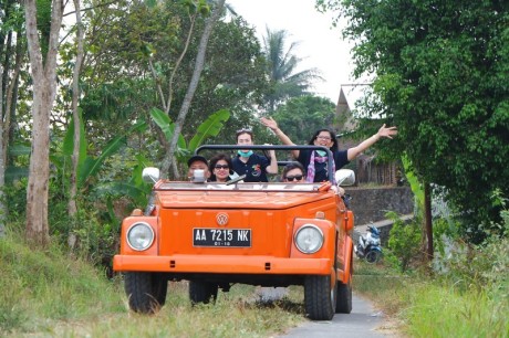 VW Tour Borobudur “Petualangan Menyenangkan Sekitar Candi”