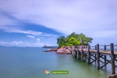 5 Tempat Wisata Romantis di Indonesia