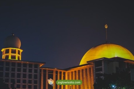 3 Masjid Bersejarah di Jakarta yang Jadi Wisata Religi