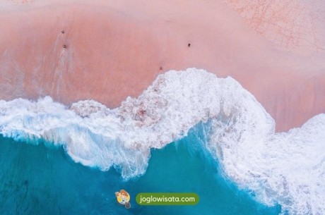 5 Pantai Unik di Indonesia, Kamu Pernah Berkunjung?