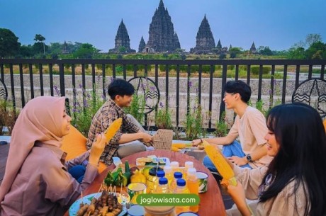 Rekomendasi Restoran Jogja dekat Candi Prambanan