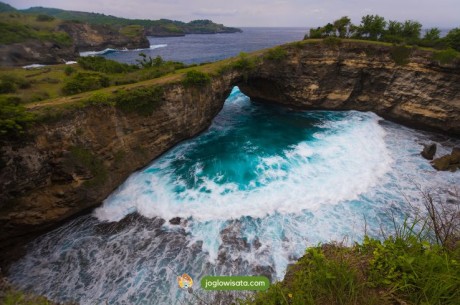 Broken Beach Nusa Penida, Inspirasi Tempat Liburan Wajib Dikunjungi