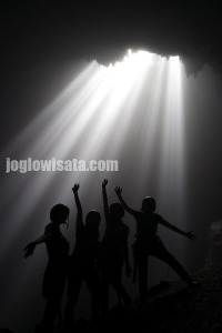 Goa Jomblang Gunung Kidul - Joglo Wisata