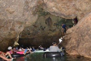 Paket Wisata Cave Tubing Goa Pindul
