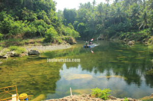 Air Terjun Sri Gethuk Gunung Kidul