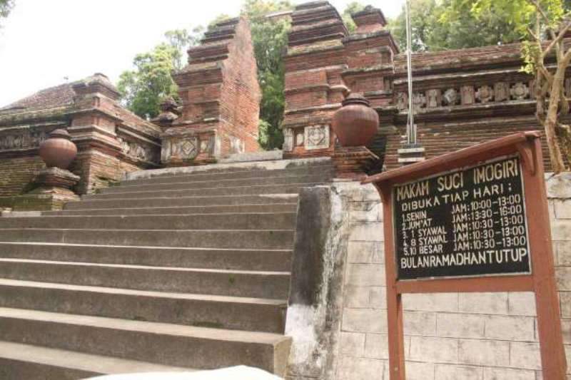 Makam Raja Imogiri, Makam Suci Raja & Pengingat Bagi Sang ...