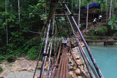 Air Terjun Kembang Soka Kulon Progo