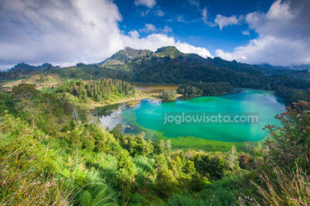 Telaga Warna Dieng