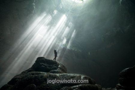 Goa Jomblang Gunung Kidul Jogja