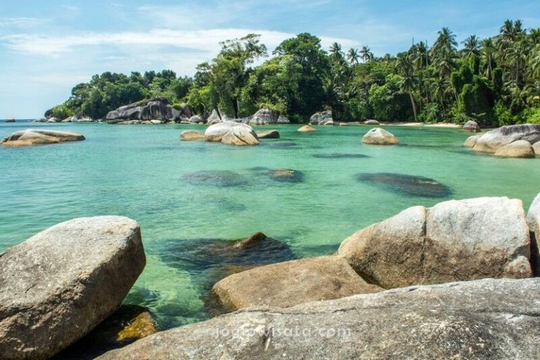 18 Obyek Wisata Di Bangka Belitung Yang Jadi Favorit Wisatawan