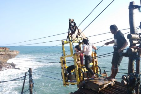 Pantai Timang Gunung Kidul