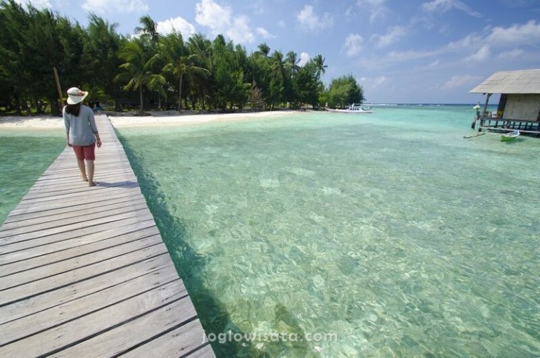 Anda Punya Rencana Liburan ke Karimunjawa? Ini Yang Harus Anda Ketahui