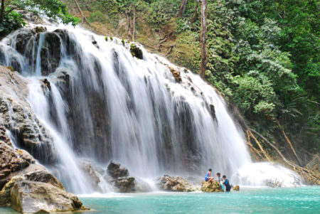 Air Terjun Lapopu Sumba