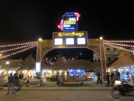 Angkor Night Market Kamboja