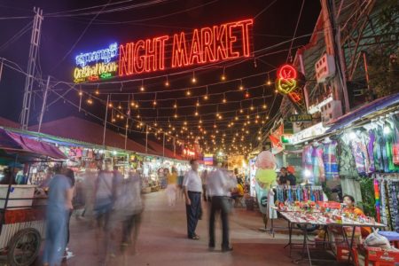 Angkor Night Market Kamboja