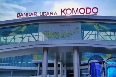 Bandara Komodo