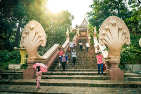 Wat Phnom Phnom Penh Kamboja