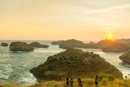 Pantai Kasap Pacitan