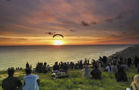 Bukit Paralayang