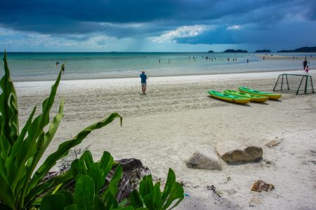 Pantai Lagoi Bintan