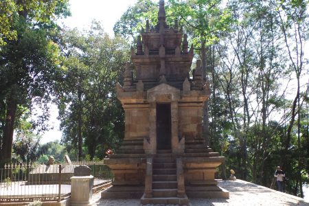Candi Cangkuang Garut