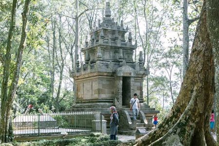 Candi Cangkuang Garut