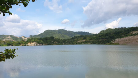 Danau Kandi Sawahlunto-joglo wisata