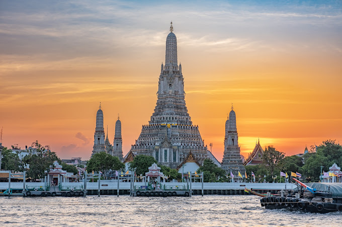 Wat Arun Joglo Wisata