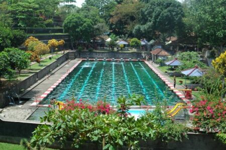 Taman Narmada Lombok