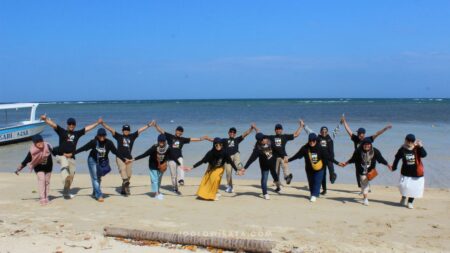 pantai bama baluran