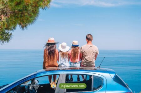 Tips Liburan Keluarga Hemat