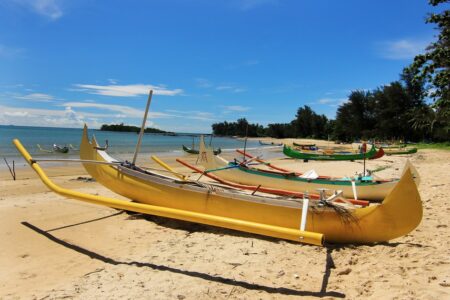 Perahu Pantai Burung Mandi