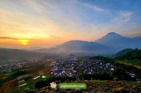 Taman Langit Dieng_ Keindahan Alam di Ketinggian 1.800 Mdpl