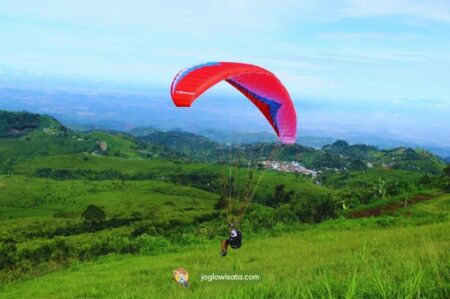 Tips Main ke Bukit Paralayang Kemuning Biar Makin Asik