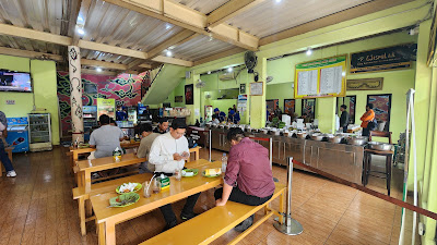 Nasi Jamblang Ibu Nur