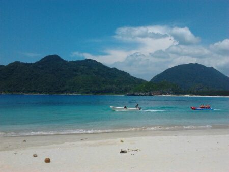 pantai lampuuk