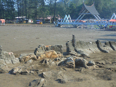 Pantai Air Manis