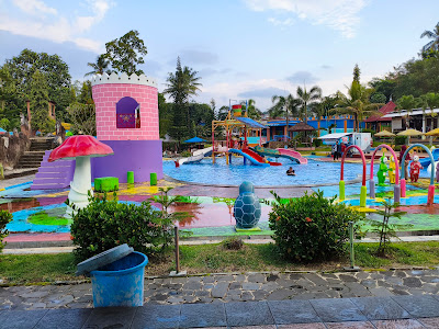 Pikatan Water Park