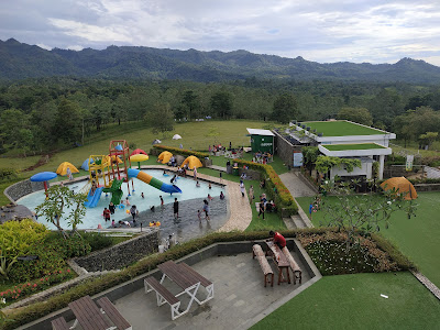 Wisata Agro Bukit Waruwangi
