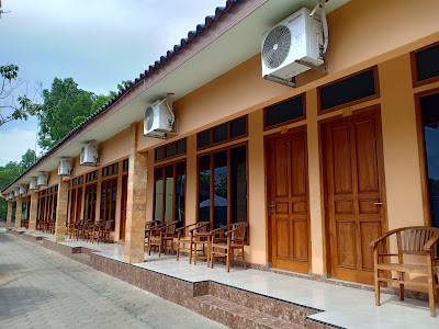 hotel dynar pacitan