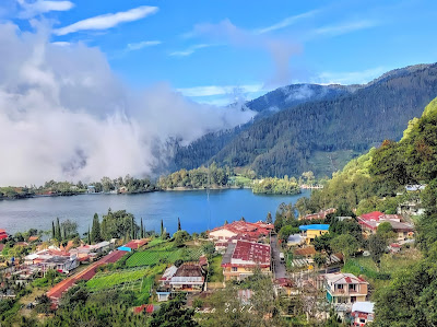 telaga sarangan