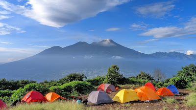 Bayangan Hill