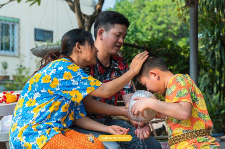 Festival Air Songkran