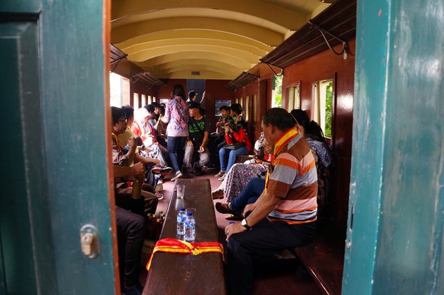 Naik Kereta Uap Jaladara