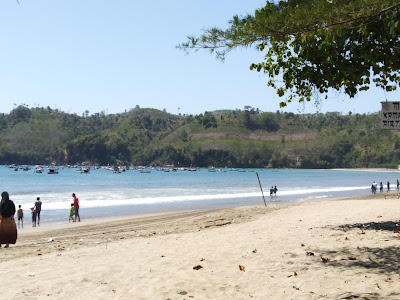 Pantai Sine

