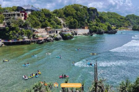 Rekomendasi Pantai di Jogja Dekat Malioboro dan Cara Mengunjunginya